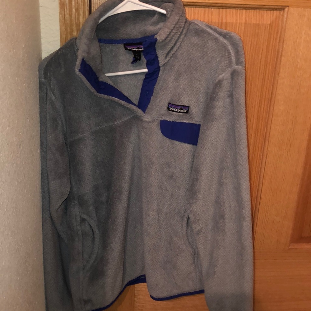 Patagonia Pullover like new!!! ❤️
